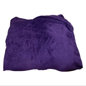 King-Sized Purple Soft Blanket